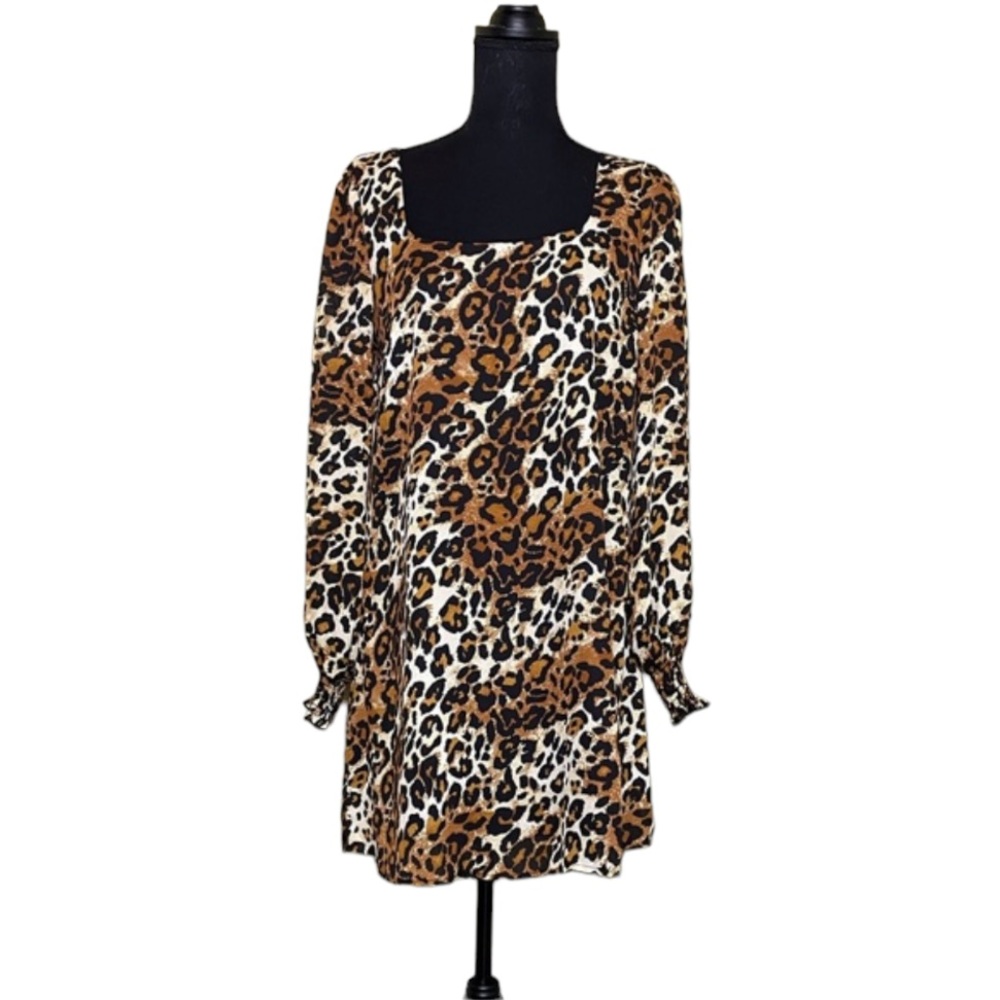 NWT Kenedik Strappy Back Leopard Print Shift Dress